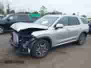 2025 Hyundai Palisade SEL Premium z VIN KM8R4DGE8SU851426, wystawiony jako IAAI lot #43014791 z przebiegiem 4 844 mil mil oraz . Historia ofert i sprzedaży dostępna na DreamBid. Obrazek 17.