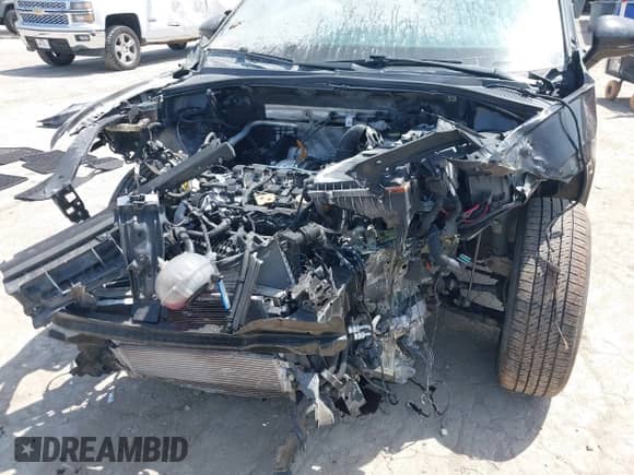 2022 Volkswagen Tiguan S с VIN 3VV1B7AX5NM030779, выставлен на аукционе IAAI как лот 41877605 с пробегом 39 261 миль миль и . История ставок и продаж доступна на DreamBid. Изображение 6.