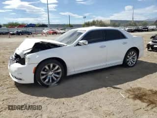 2019 Chrysler 300 Limited с VIN 2C3CCAEG1KH536264, выставлен на аукционе Copart как лот 69839895 с пробегом 77 968 миль миль и Списание • Salvage title. История ставок и продаж доступна на DreamBid. Изображение 1.
