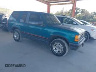 1994 Ford Explorer Eddie Bauer with VIN 1FMCU24X4RUC05892, listed as a IAAI auction lot 41564472 with 510,872 mi miles and . Bid and sale history available at DreamBid. Image 1.