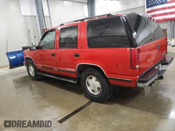 1995 Chevrolet Tahoe z VIN 1GNEK13K6SJ463784, wystawiony jako Copart lot #68781165 z przebiegiem 1 692 595 mil mil oraz Czysty tytuł • Clean title. Historia ofert i sprzedaży dostępna na DreamBid. Obrazek 2.