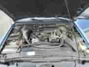 1996 Chevrolet Blazer with VIN 1GNDT13W5T2180946, listed as a Copart auction lot 71750055 with 273,984 mi miles and Salvage title. Bid and sale history available at DreamBid. Image 12.