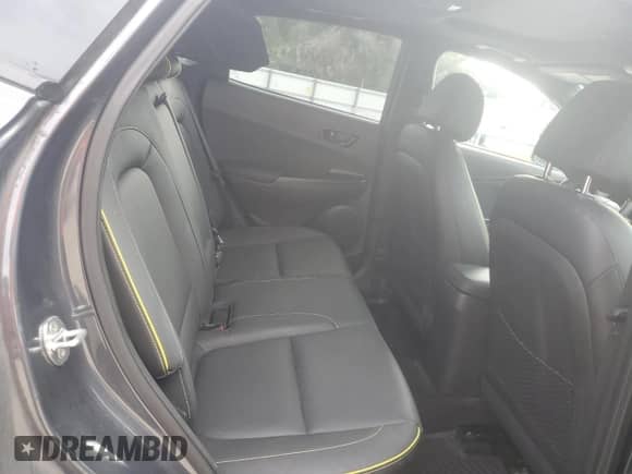 2019 Hyundai Kona Limited с VIN KM8K33A55KU245816, выставлен на аукционе Copart как лот 84947215 с пробегом 129 721 миль миль и На запчасти • Non repairable. История ставок и продаж доступна на DreamBid. Изображение 11.