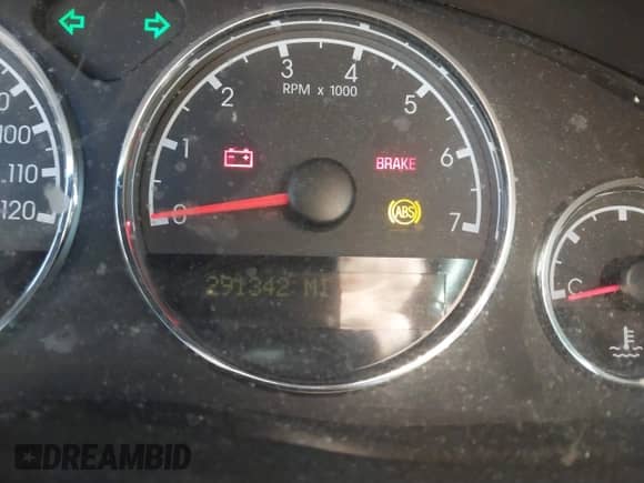 2006 Chevrolet Uplander 1LT with VIN 1GNDV33L16D133241, listed as a IAAI auction lot 41420633 with 291,342 mi miles and . Bid and sale history available at DreamBid. Image 7.