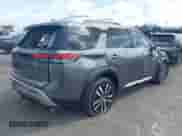 2023 Nissan Pathfinder Platinum с VIN 5N1DR3DK2PC273689, выставлен на аукционе IAAI как лот 42689922 с пробегом 18 326 миль миль и . История ставок и продаж доступна на DreamBid. Изображение 4.