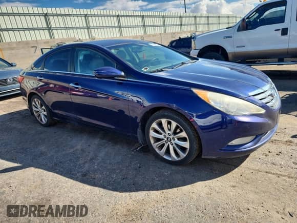 2012 Hyundai Sonata SE with VIN 5NPEC4AB2CH419513, listed as a Copart auction lot 84046565 with 131,924 mi miles and Salvage title. Bid and sale history available at DreamBid. Image 4.