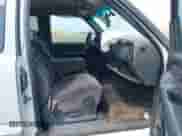 2002 GMC Sierra 1500 SLE с VIN 2GTEC19V721345759, выставлен на аукционе IAAI как лот 43026220 с пробегом 340 756 миль миль и . История ставок и продаж доступна на DreamBid. Изображение 5.