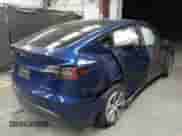 2023 Tesla Model Y Long Range с VIN 7SAYGDEE1PF592002, выставлен на аукционе IAAI как лот 43035517 с пробегом Не указан миль и . История ставок и продаж доступна на DreamBid. Изображение 4.