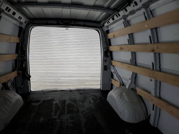 2023 Chevrolet Express Cargo with VIN 1GCWGAFPXP1244131, listed as a Copart auction lot 59627305 with 15,016 mi miles and Clean title. Bid and sale history available at DreamBid. Image 10.