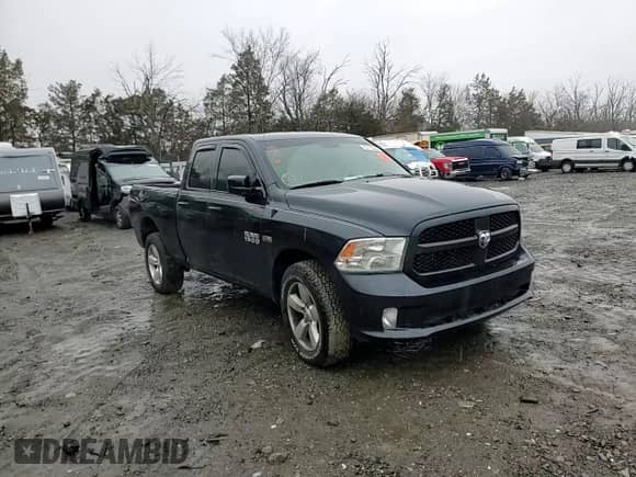 2014 Ram 1500 Tradesman z VIN 1C6RR7FT8ES380487, wystawiony jako Copart lot #81313884 z przebiegiem 144 836 mil mil oraz Szkoda całkowita • Salvage title. Historia ofert i sprzedaży dostępna na DreamBid. Obrazek 10.