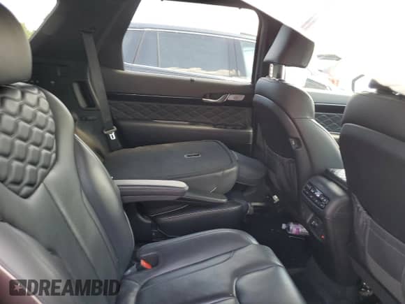 2021 Hyundai Palisade Calligraphy с VIN KM8R7DHE6MU271553, выставлен на аукционе Copart как лот 58799043 с пробегом 57 144 миль миль и . История ставок и продаж доступна на DreamBid. Изображение 11.