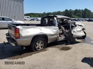1999 Chevrolet Silverado 1500 LS z VIN 2GCEC19T8X1118361, wystawiony jako Copart lot #69662905 z przebiegiem Nie podano mil oraz Nie do naprawy • Non repairable. Historia ofert i sprzedaży dostępna na DreamBid. Obrazek 3.