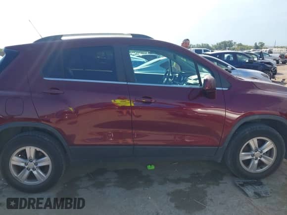 2016 Chevrolet Trax LT с VIN 3GNCJPSB8GL275699, выставлен на аукционе IAAI как лот 42985680 с пробегом 97 305 миль миль и . История ставок и продаж доступна на DreamBid. Изображение 13.