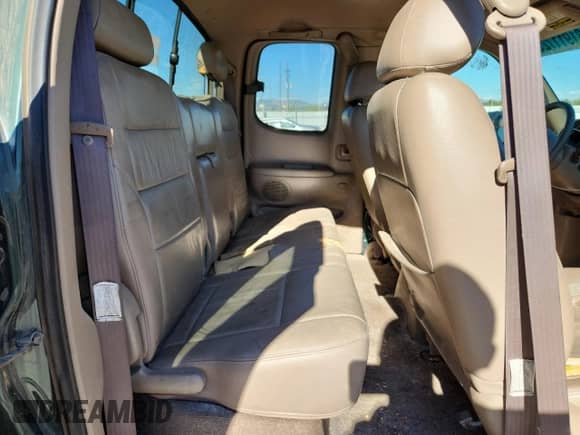 2002 Toyota Tundra Limited z VIN 5TBBT48122S226408, wystawiony jako Copart lot #81911725 z przebiegiem 256 270 mil mil oraz Szkoda całkowita • Salvage title. Historia ofert i sprzedaży dostępna na DreamBid. Obrazek 10.