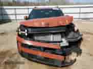 2025 Hyundai Santa Fe Calligraphy с VIN 5NMP54GL3SH074443, выставлен на аукционе Copart как лот 49164985 с пробегом 295 миль миль и Списание • Salvage title. История ставок и продаж доступна на DreamBid. Изображение 5.