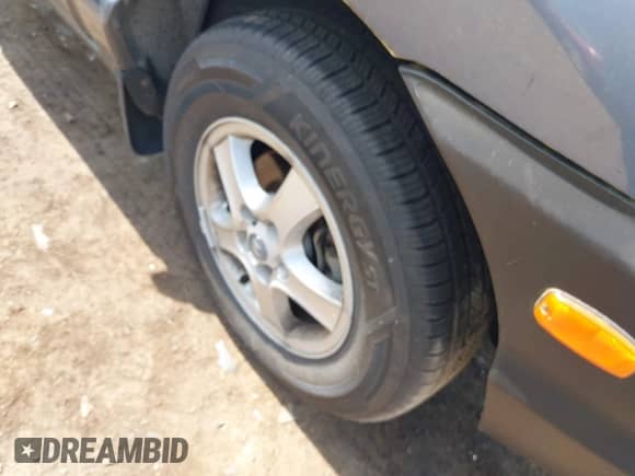 2002 Hyundai Santa Fe GLS с VIN KM8SC73D22U148410, выставлен на аукционе IAAI как лот 42159042 с пробегом 141 232 миль миль и . История ставок и продаж доступна на DreamBid. Изображение 12.