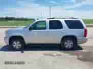 2011 Chevrolet Tahoe LT с VIN 1GNSKBE01BR293470, выставлен на аукционе IAAI как лот 42837607 с пробегом 156 148 миль миль и . История ставок и продаж доступна на DreamBid. Изображение 14.
