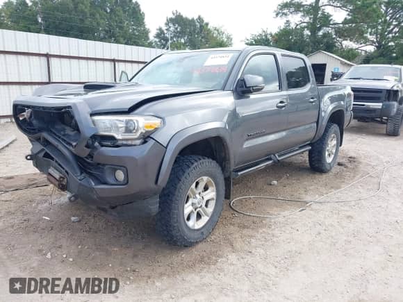 2020 Toyota Tacoma TRD Off Road с VIN 3TMCZ5AN9LM332580, выставлен на аукционе IAAI как лот 43374834 с пробегом 99 649 миль миль и . История ставок и продаж доступна на DreamBid. Изображение 2.