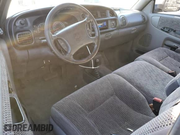 1998 Dodge 2500 with VIN 3B7KF22Z6WG116838, listed as a Copart auction lot 88107935 with 110,564 mi miles and Clean title. Bid and sale history available at DreamBid. Image 8.