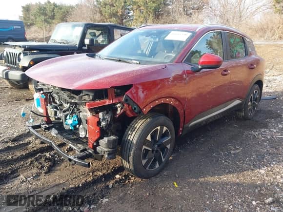 2025 Nissan Kicks SV with VIN 3N8AP6CB1SL312872, listed as a IAAI auction lot 41685390 with 1,889 mi miles and . Bid and sale history available at DreamBid. Image 2.