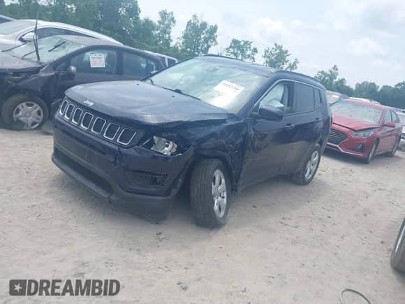 2019 Jeep Compass Latitude with VIN 3C4NJDBB2KT652939, listed as a IAAI auction lot 39583288 with 62,636 mi miles and . Bid and sale history available at DreamBid. Image 18.