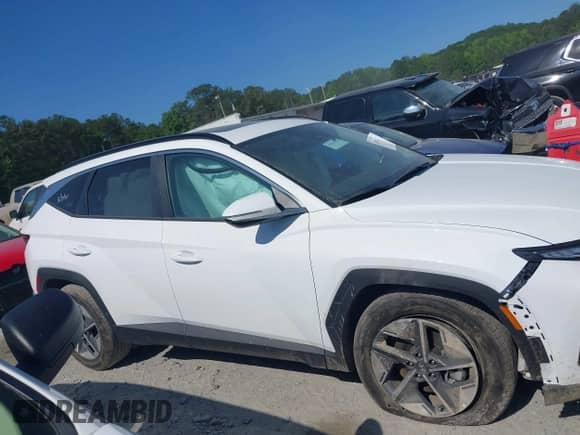 2025 Hyundai Tucson SEL Convenience с VIN 5NMJC3DE7SH448824, выставлен на аукционе IAAI как лот 42342142 с пробегом 3 034 миль миль и . История ставок и продаж доступна на DreamBid. Изображение 13.