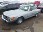 1983 Mercedes-Benz 380 SL with VIN WDBBA45A0DB024774, listed as a IAAI auction lot 41882815 with 138,386 mi miles and . Bid and sale history available at DreamBid. Image 2.
