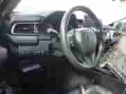 2021 Toyota Camry SE z VIN 4T1S11AKXMU459476, wystawiony jako Copart lot #59846255 z przebiegiem Nie podano mil oraz Szkoda całkowita • Salvage title. Historia ofert i sprzedaży dostępna na DreamBid. Obrazek 8.