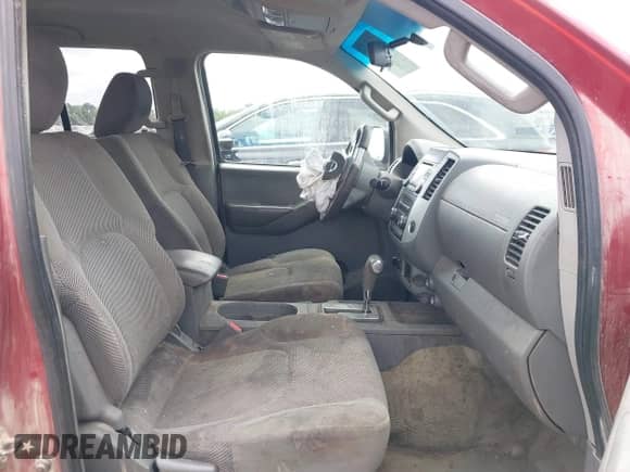 2014 Nissan Frontier SV z VIN 1N6AD0EV8EN730873, wystawiony jako IAAI lot #43032765 z przebiegiem 278 290 mil mil oraz . Historia ofert i sprzedaży dostępna na DreamBid. Obrazek 5.