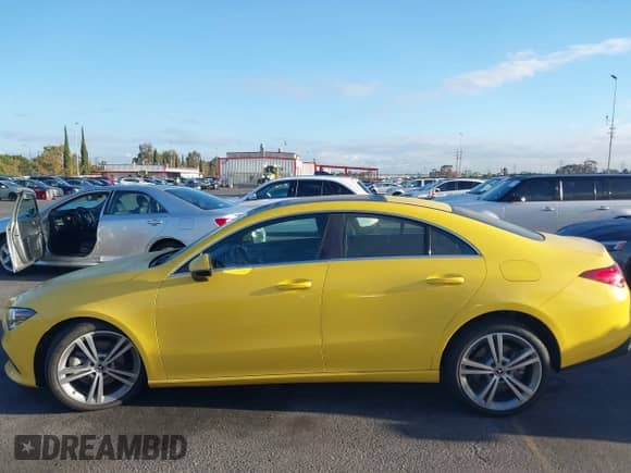 2020 Mercedes-Benz CLA 250 с VIN WDD5J4GB5LN037303, выставлен на аукционе IAAI как лот 43182029 с пробегом 69 859 миль миль и . История ставок и продаж доступна на DreamBid. Изображение 14.