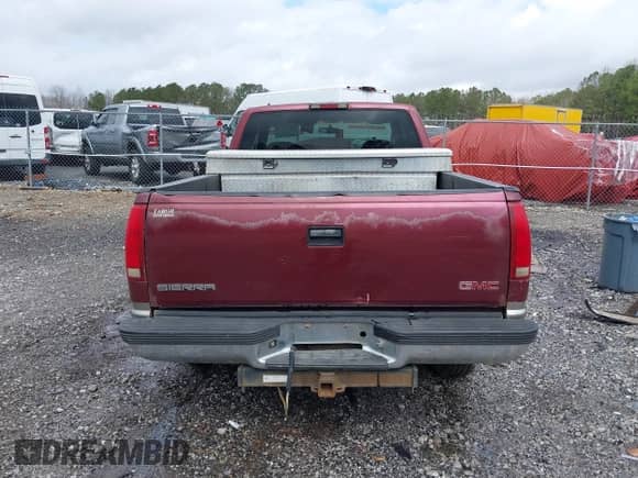 1998 GMC Sierra 1500 с VIN 2GTEC19R4W1554420, выставлен на аукционе IAAI как лот 41717713 с пробегом 348 801 миль миль и . История ставок и продаж доступна на DreamBid. Изображение 16.