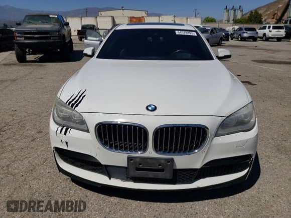 2015 BMW 7 Series 750Li with VIN WBAYE8C50FD782356, listed as a Copart auction lot 64578895 with 195,656 mi miles and Clean title. Bid and sale history available at DreamBid. Image 5.