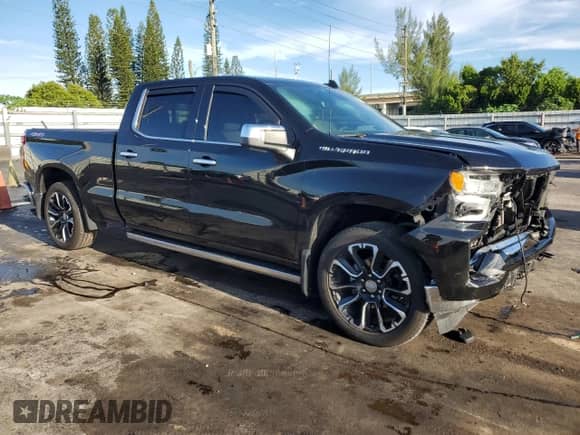 2024 Chevrolet Silverado 1500 LTZ with VIN 1GCUDGED5RZ334513, listed as a Copart auction lot 72068305 with 37,740 mi miles and Salvage title. Bid and sale history available at DreamBid. Image 4.