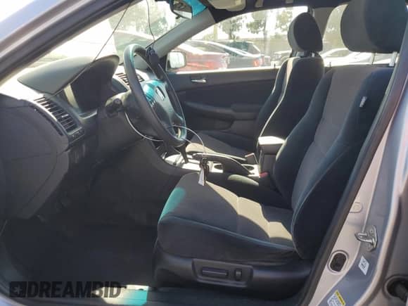 2003 Honda Accord LX с VIN 1HGCM66393A100278, выставлен на аукционе Copart как лот 66198285 с пробегом 280 725 миль миль и Списание • Salvage title. История ставок и продаж доступна на DreamBid. Изображение 7.