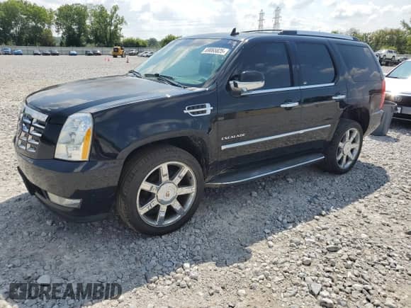 2013 Cadillac Escalade Luxury with VIN 1GYS4BEF5DR167830, listed as a Copart auction lot 69065825 with 240,029 mi miles and Clean title. Bid and sale history available at DreamBid. Image 1.