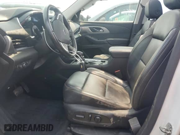 2021 Chevrolet Traverse RS z VIN 1GNEVJKW4MJ256468, wystawiony jako Copart lot #62507245 z przebiegiem 38 927 mil mil oraz Szkoda całkowita • Salvage title. Historia ofert i sprzedaży dostępna na DreamBid. Obrazek 7.