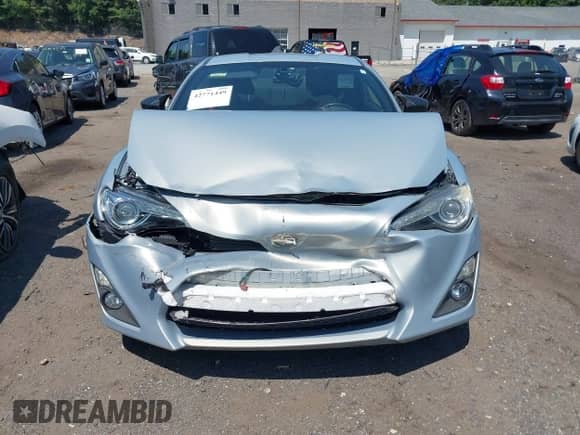 2013 Scion FR-S z VIN JF1ZNAA14D2729902, wystawiony jako IAAI lot #42771449 z przebiegiem 93 888 mil mil oraz . Historia ofert i sprzedaży dostępna na DreamBid. Obrazek 13.