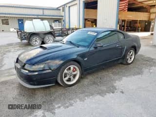 2001 Ford Mustang GT Deluxe с VIN 1FAFP42X51F255237, выставлен на аукционе Copart как лот 84016185 с пробегом 49 136 миль миль и Чистый • Clean title. История ставок и продаж доступна на DreamBid. Изображение 1.