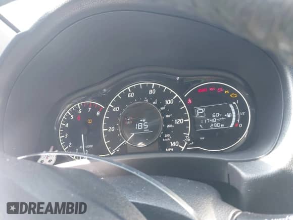 2015 Nissan Note SV z VIN 3N1CE2CP0FL384167, wystawiony jako IAAI lot #41653637 z przebiegiem 117 404 mil mil oraz . Historia ofert i sprzedaży dostępna na DreamBid. Obrazek 15.