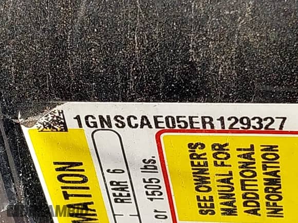 2014 Chevrolet Tahoe LS with VIN 1GNSCAE05ER129327, listed as a IAAI auction lot 42927037 with 149,789 mi miles and . Bid and sale history available at DreamBid. Image 9.