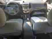 2012 Hyundai Santa Fe GLS с VIN 5XYZGDAB7CG121973, выставлен на аукционе Copart как лот 86326065 с пробегом 213 446 миль миль и Списание • Salvage title. История ставок и продаж доступна на DreamBid. Изображение 8.