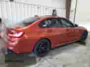 2020 BMW 3 Series M340i xDrive с VIN WBA5U9C05LFH72621, выставлен на аукционе Copart как лот 80304325 с пробегом 80 600 миль миль и Чистый • Clean title. История ставок и продаж доступна на DreamBid. Изображение 3.