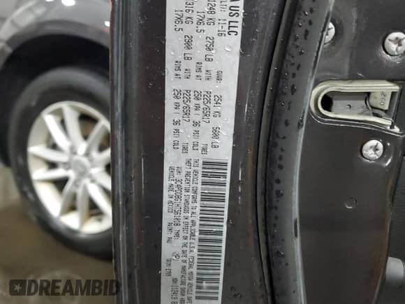 2017 Dodge Journey SXT with VIN 3C4PDDBG1HT561018, listed as a Copart auction lot 69006095 with 136,612 mi miles and Salvage title. Bid and sale history available at DreamBid. Image 13.
