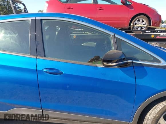 2023 Chevrolet Bolt EV 1LT z VIN 1G1FW6S0XP4111580, wystawiony jako IAAI lot #43269057 z przebiegiem 47 828 mil mil oraz . Historia ofert i sprzedaży dostępna na DreamBid. Obrazek 14.
