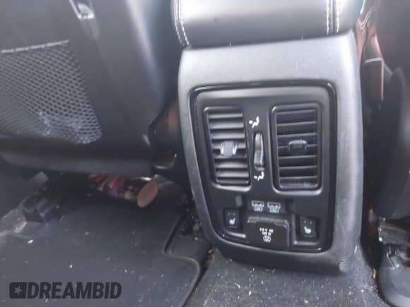 2021 Dodge Durango SRT Hellcat with VIN 1C4SDJH90MC643068, listed as a IAAI auction lot 42435718 with 29,475 mi miles and . Bid and sale history available at DreamBid. Image 19.