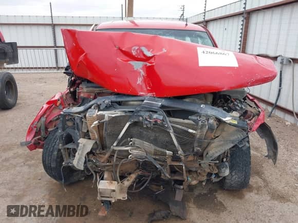 2002 Chevrolet Silverado 1500HD LT с VIN 1GCGK13U12F147411, выставлен на аукционе IAAI как лот 42066867 с пробегом Не указан миль и . История ставок и продаж доступна на DreamBid. Изображение 6.