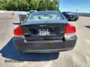 2005 Volvo S60 с VIN YV1RS592352463663, выставлен на аукционе Copart как лот 81456755 с пробегом Не указан миль и Списание • Salvage title. История ставок и продаж доступна на DreamBid. Изображение 6.