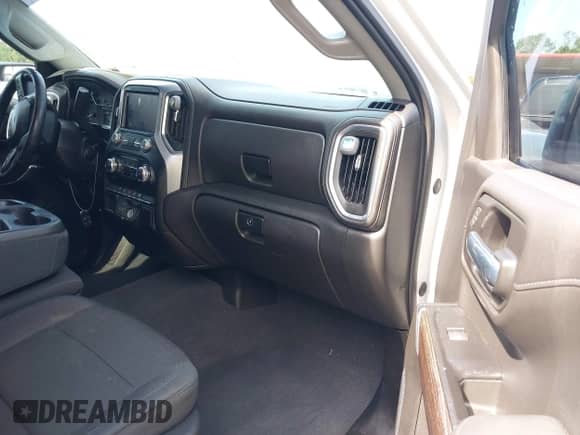 2020 GMC Sierra 1500 Elevation with VIN 1GTP8CEDXLZ108002, listed as a IAAI auction lot 42134783 with 125,758 mi miles and . Bid and sale history available at DreamBid. Image 5.