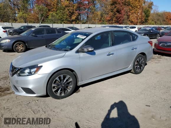 2017 Nissan Sentra SR с VIN 3N1AB7AP5HY251152, выставлен на аукционе Copart как лот 90248885 с пробегом 94 242 миль миль и Чистый • Clean title. История ставок и продаж доступна на DreamBid. Изображение 1.