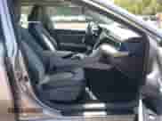 2019 Toyota Camry SE z VIN 4T1B11HK7KU778045, wystawiony jako IAAI lot #43079893 z przebiegiem 58 799 mil mil oraz . Historia ofert i sprzedaży dostępna na DreamBid. Obrazek 5.